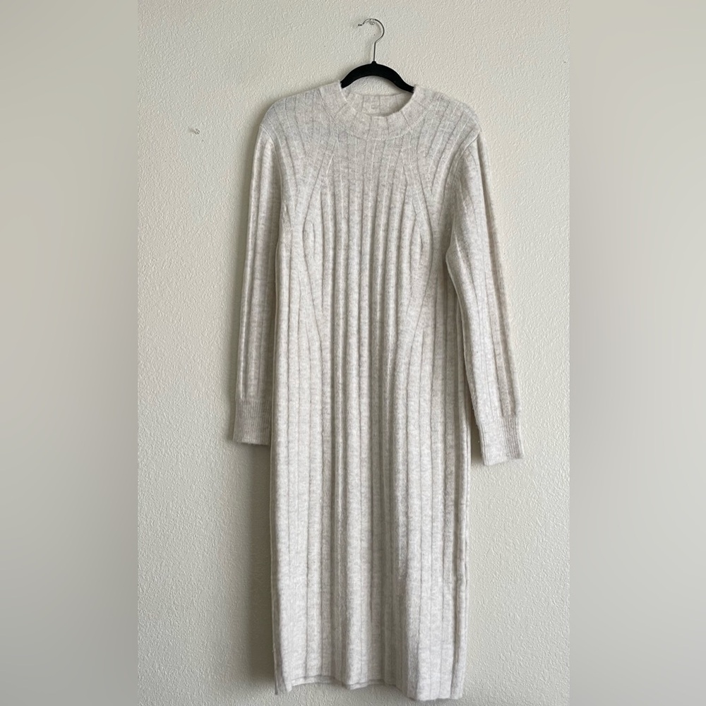 Elegant Cream Knit Dress